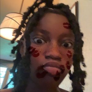 Meet your Posher, Jezika